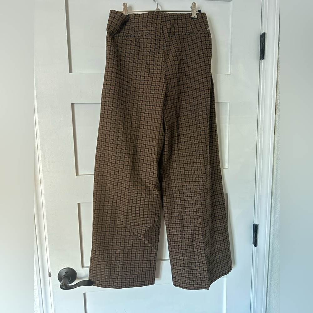 Old Navy Brown Check Pixie Wide Leg Pants - Picture 2 of 2